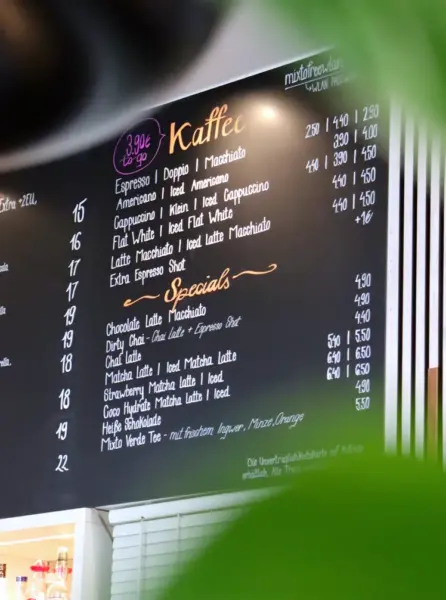 mixto-verde-muenchen-cafe-bar-kaffee-menu-tafel-1